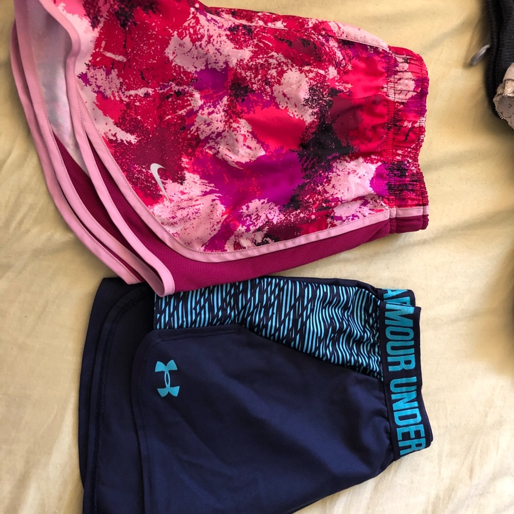 Running shorts